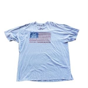 Real Tree , T-shirt, rare,grey, with American flag size 2 XL